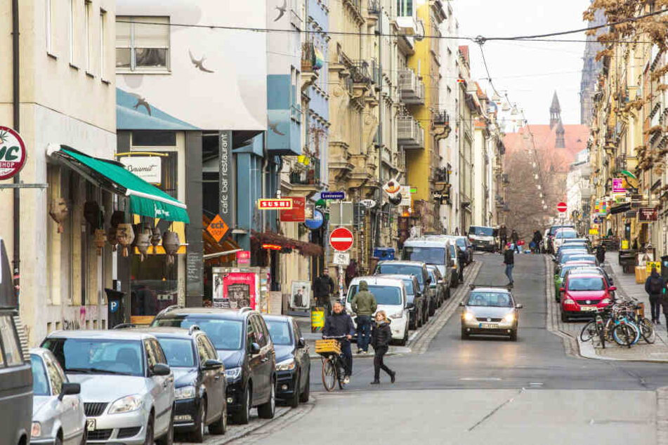 Eine Woche lang soll die Neustadt autofrei werden, alle Parkplätze müssten geräumt werden.