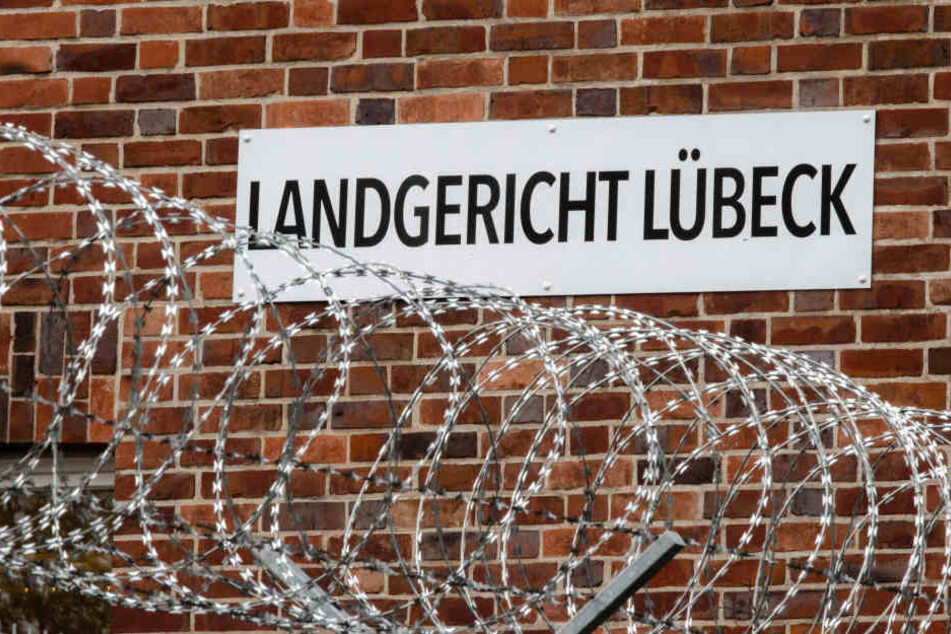 Vor dem Landgericht Lübeck musste sich der Mann verantworten.