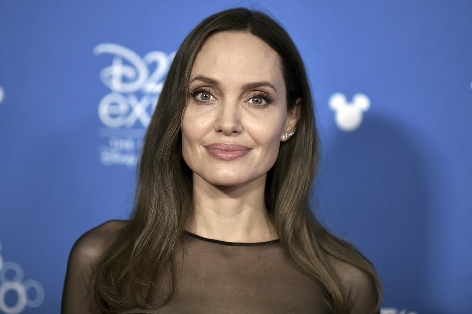 Was führt Angelina Jolie im Schilde?