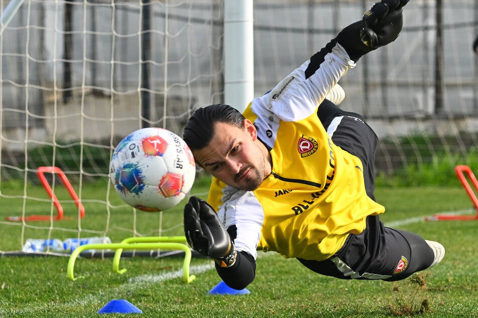 Es bleibt zu hoffen, dass SGD-Keeper Tim Schreiber (23) sich nicht durch die Kommentare auf den verschiedenen Seiten klickt.