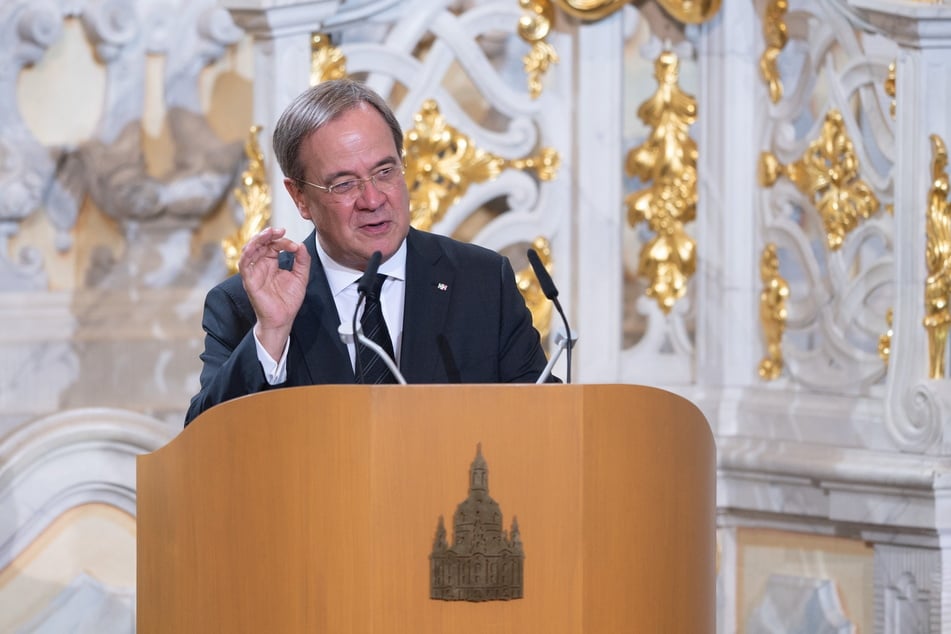 CDU-Chef Armin Laschet (60) sprach in höchsten Tönen von einstigen Parteikollegen.