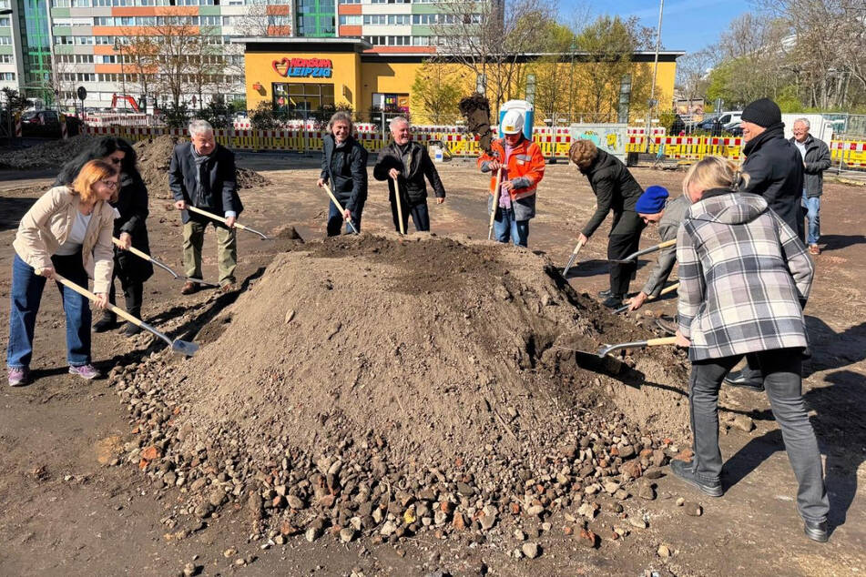 Am Mittwochvormittag fand der Spatenstich statt.