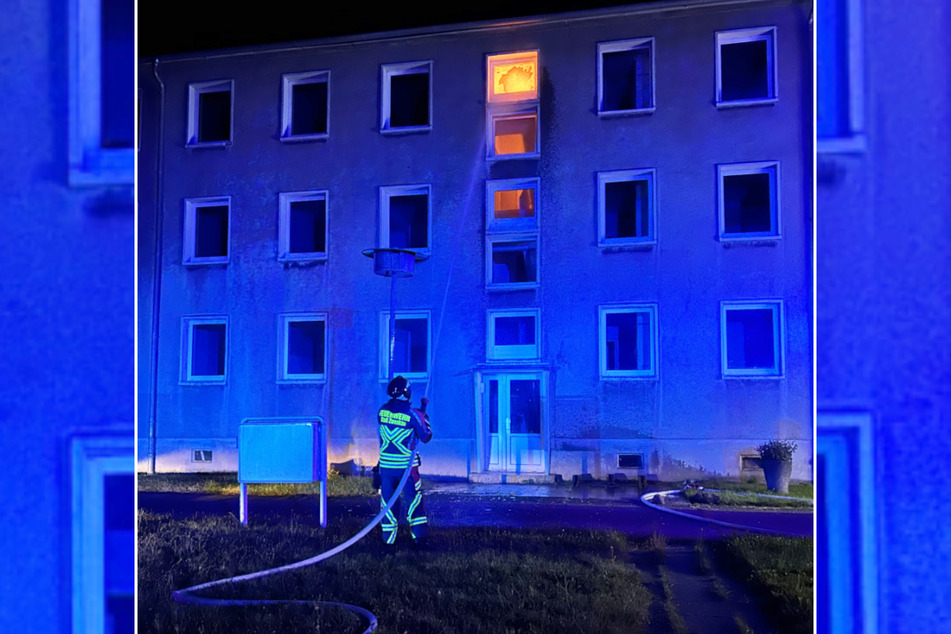 In Zwenkau brannte in der Nacht zu Sonntag ein leerstehendes Wohnhaus.