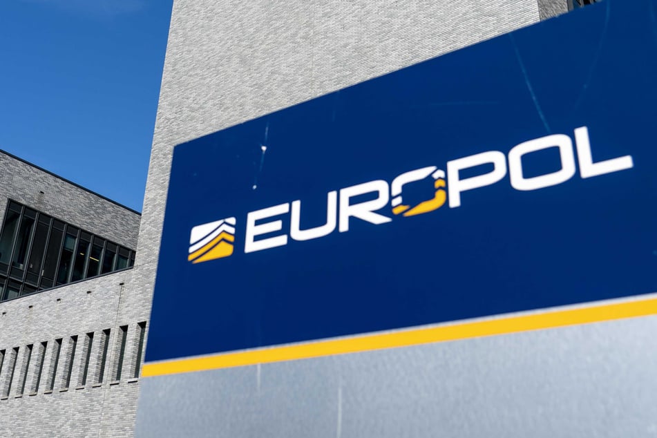 Europol gelingt großer Schlag gegen Drogenhandel: Festnahme auch in NRW