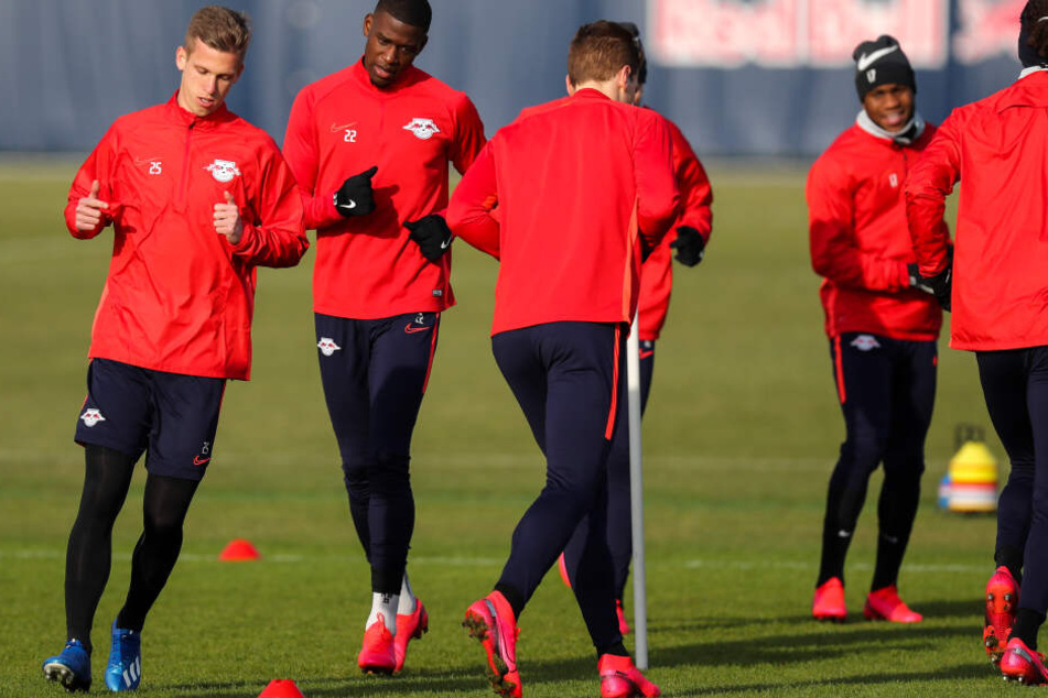Wegen des Coronavirus wird RB Leipzig vorerst alle Trainingseinheiten ohne Zuschauer absolvieren.