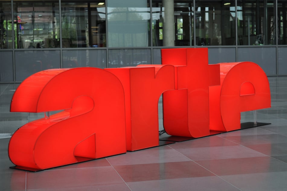 YouTube-Kanäle von TV-Sender strahlen plötzlich seltsame Krypto-Videos aus