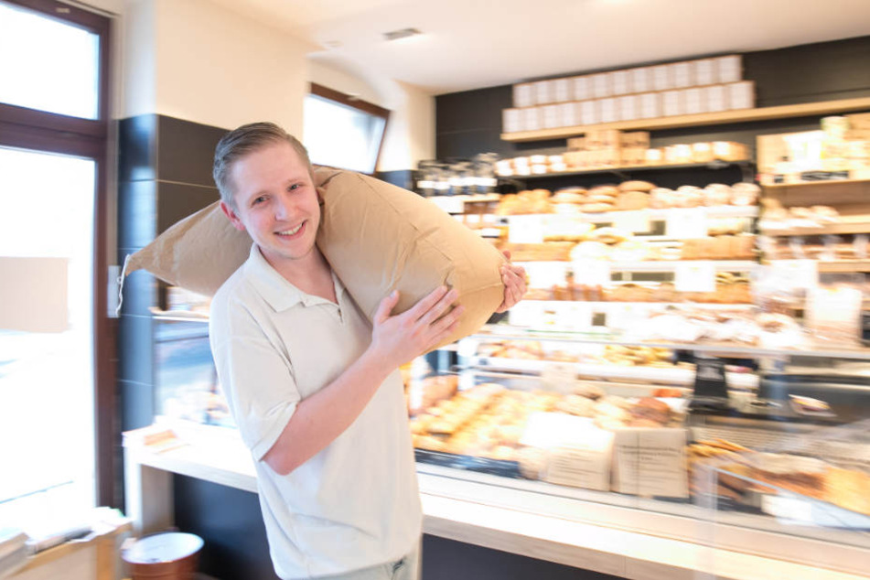 Erik Spiegelhauer (27) will "Brot wie früher" backen. Dafür sucht er die alte Roggensorte "Pirna".