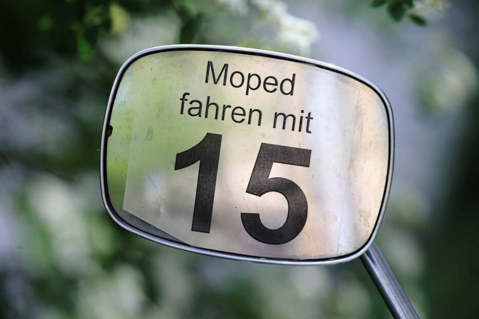 Testphase beendet. Ab Mai gibt es den Mopedführerschein ab 15 dauerhaft.