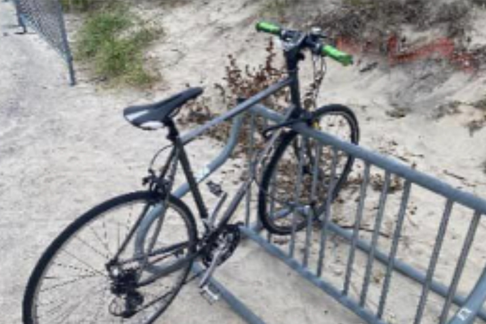 Das Fahrrad des Filmemachers wurde nur Tage nach seinem Verschwinden am Strand gefunden.