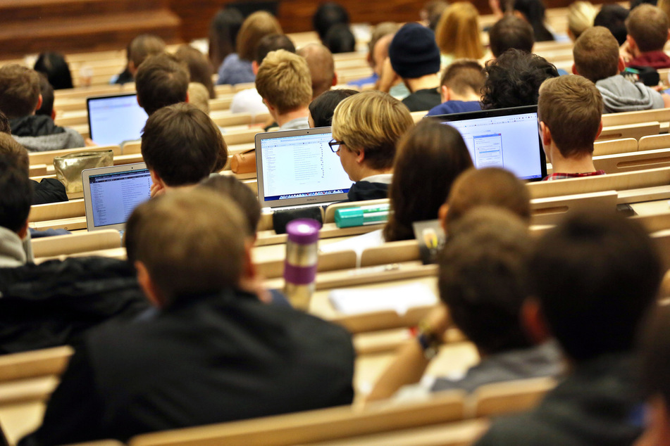 Sächsische Hochschulen bei internationalen Studierenden trotz Corona beliebt, aber...