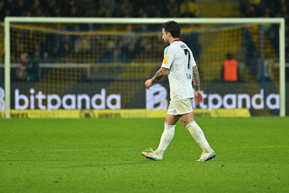 Calogero Rizzuto sah in der 91. Minute der regulären Spielzeit Gelb-Rot, seitdem waren die Saarbrücker nur noch zu zehnt.