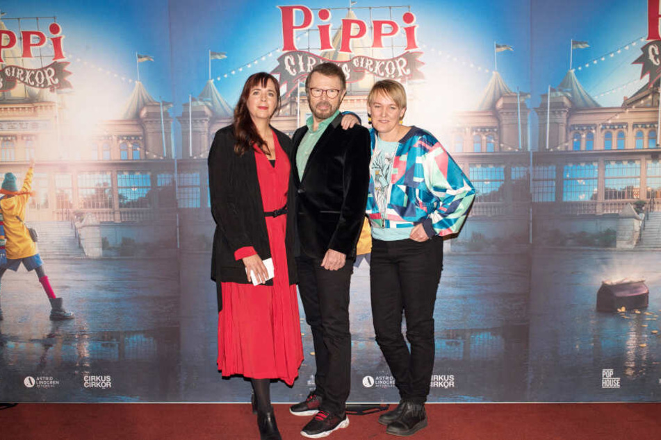 Björn Ulvaeus (m.), Tilde Björfors (l.) und Maria Blom (r.) stellten die musikalische Zirkusveranstaltung "Pippi pa cirkus" vor.