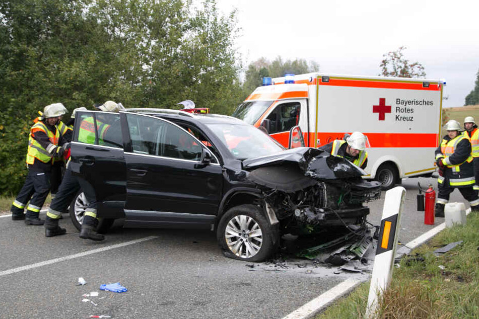 Im Landkreis Tirschenreuth ist es am Sonntag zu einem schweren Unfall gekommen.