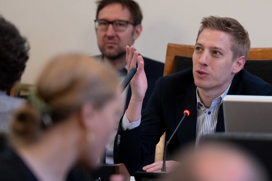 Münchens designierter Oberbürgermeister Dominik Krause (35, Grüne) trifft sich mit möglichen Koalitionspartnern.