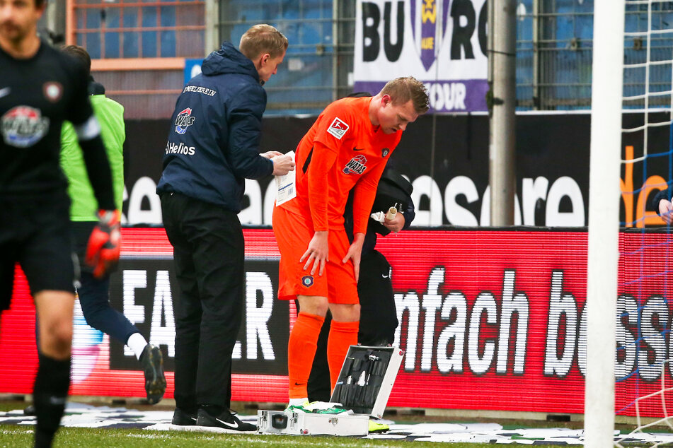 Steve Breitkreuz (29, r.) hatte in seiner Karriere immer wieder mit teils schweren Verletzungen zu kämpfen.