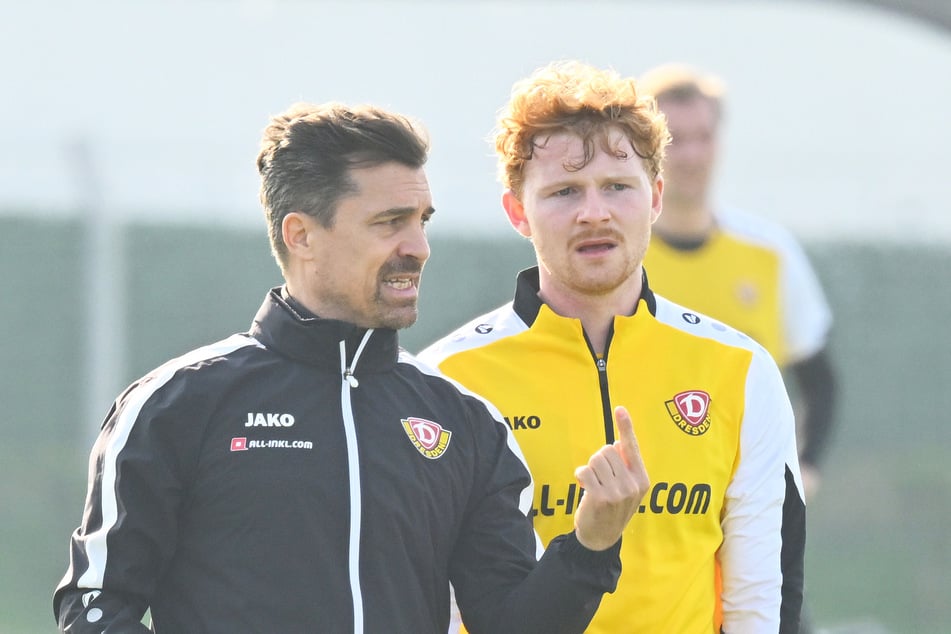 Thomas Stamm (43, l.) weiß um die drohende Sperre für Robert Wagner (22, r.).