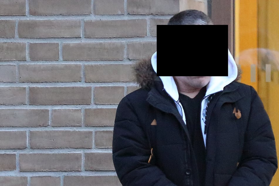 Dresden: Waffen und mehrere Kilo Drogen zu Hause gelagert: Anklage gegen Dealer erhoben