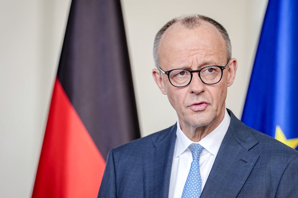 Bundeskanzler Friedrich Merz (70, CDU) hat die AfD für ihre "tief verankerte Filz- und Vetternwirtschaft" zurechtgewiesen.