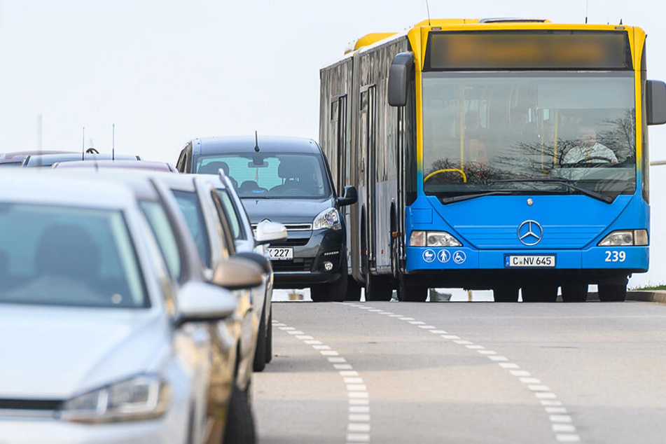 Falschparker behindern Busse und zwingen CVAG zu Umwegen