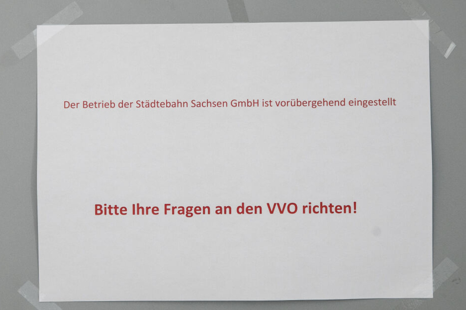 Am Büro der Städtebahn Sachsen im Dresdner World Trade Center fand sich nur dieser Zettel.