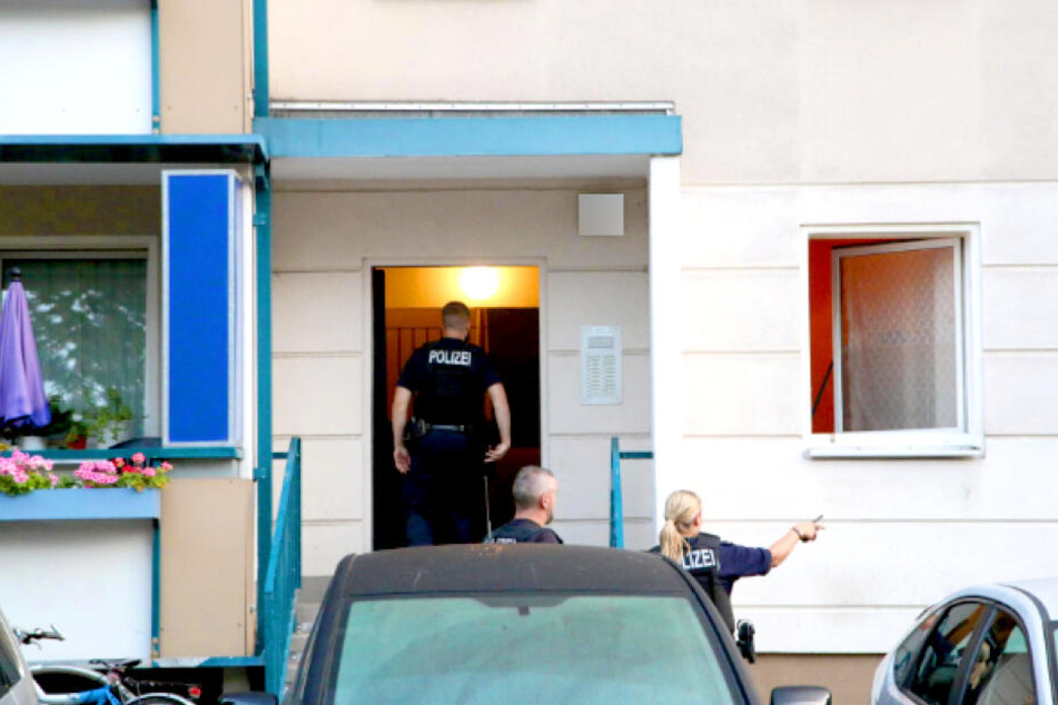 Am Donnerstagmorgen hat die Polizei eine Wohnung in Berlin-Köpenick durchsucht.