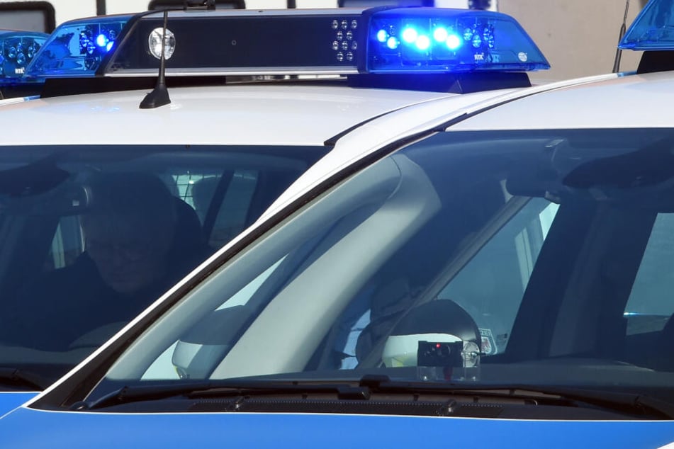 Die Autofahrerin hatte wenig Verständnis für die Polizeistreife übrig. (Symbolbild)