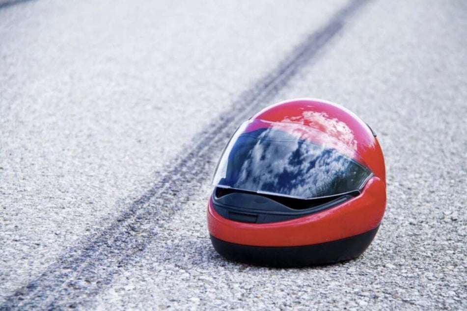 Der Motorradfahrer überlebte den Unfall nicht. (Symbolfoto)