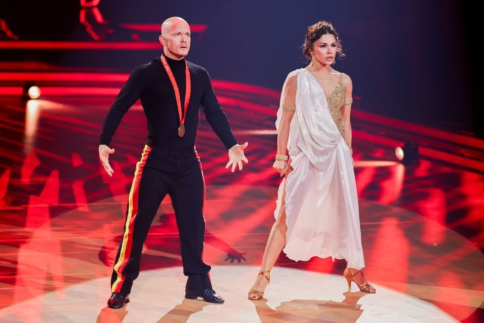 Auch Ex-Turn-Olympiasieger Fabian Hambüchen (37) hat noch gute Chancen auf den Titel "Dancing Star 2025".