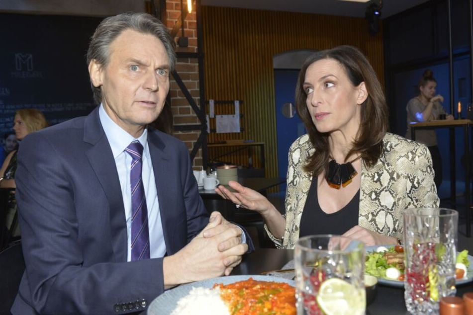 Katrin fürchtet, ihren Plan scheitern zu sehen.