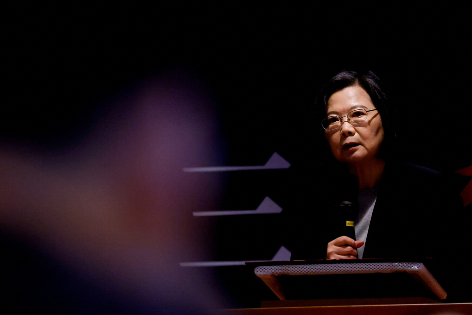 A US official said Taiwanese President Tsai Ing-wen regular meets with members of Congress as she transits though the US.