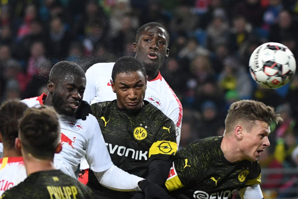 Vorbilder Dayot Upamecano(l.) und Ibrahima Konaté: Die beiden Verteidiger konnten sich in Leipzig auf absolutes Topniveau entwickeln.