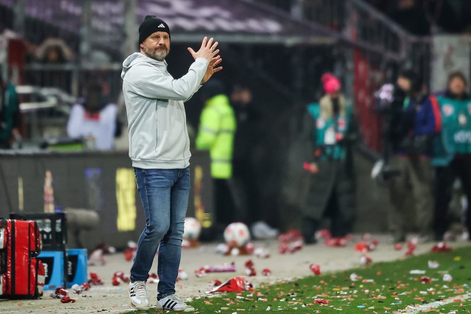 Steffen Baumgart (53) macht mit Union einen Sprung nach oben.