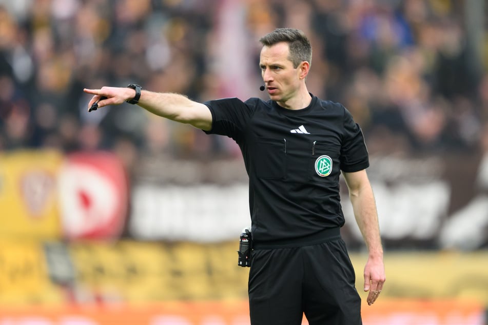 Schiri Lukas Benen (33) ist den Cottbusern gut bekannt.