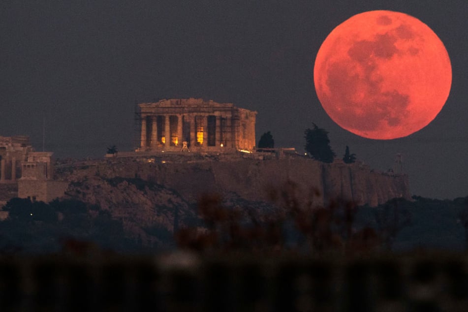 Ob der Blutmond ähnlich spektakulär wird, wie hier in Griechenland?