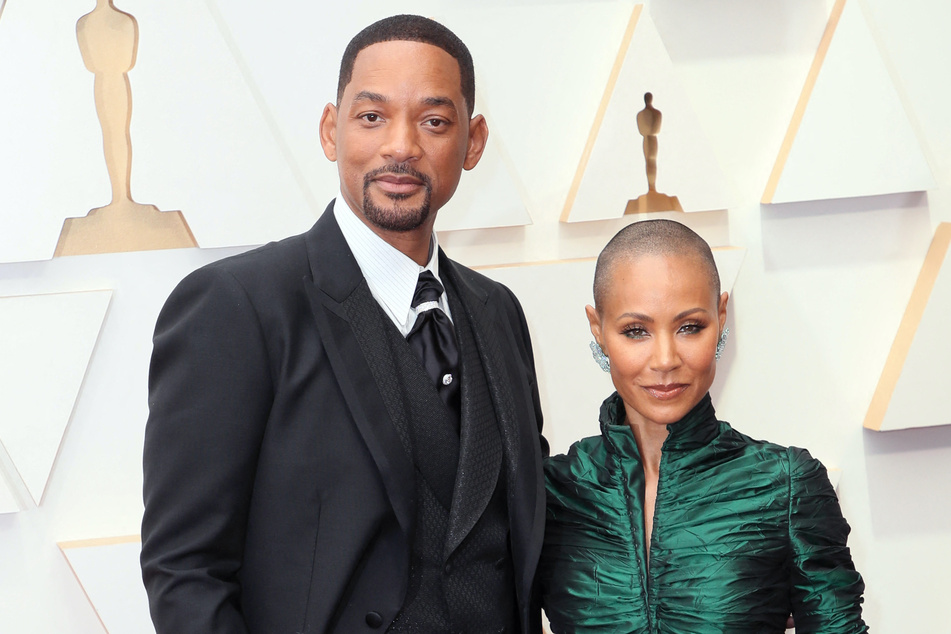 Jada Pinkett-Smith defended Will Smith (l) after his former assistant claimed to have walked in on a sexual encounter between the Oscar winner and his friend, Duane Martin.