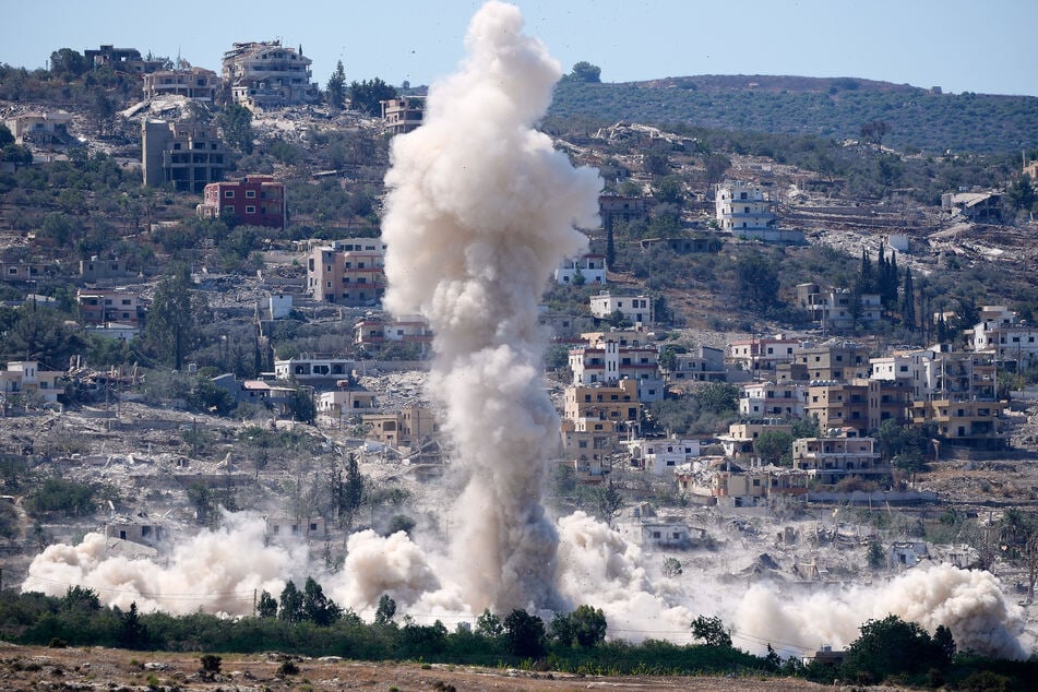 Israels Armee ist weiterhin im Südlibanon und führt nahezu täglich Angriffe aus. (Archivbild)