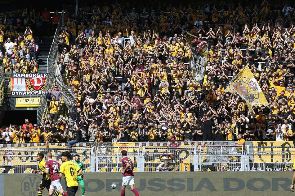 In den vergangenen beiden Spielzeiten wurde das Duell zwischen Borussia Dortmund II und Dynamo Dresden noch im Signal Iduna Park ausgetragen, heute steigt die Partie im Stadion Rote Erde.