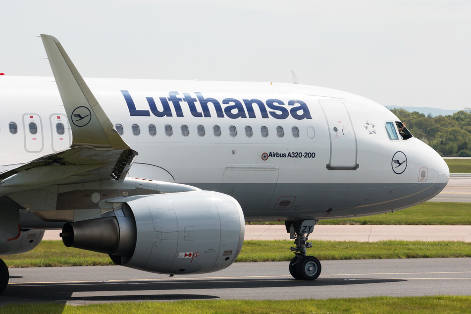 Ein Airbus A320-200 der Lufthansa hatte ein technisches Problem und musste zum Ausgangspunkt Frankfurt zurückkehren. (Symbolbild)
