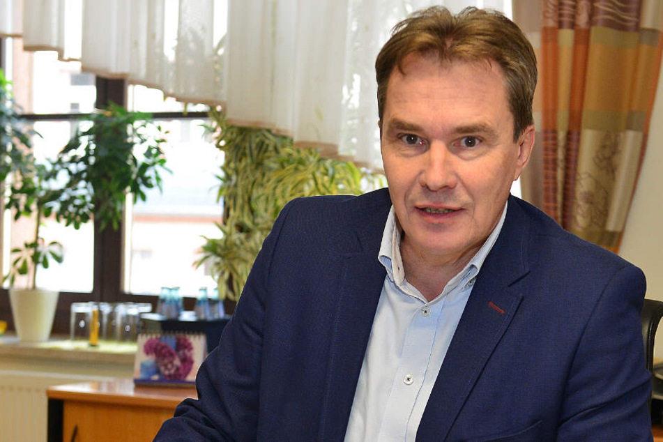 Oberbürgermeister Ralf Schreiber (57, CDU) freut sich über 5,1 Millionen Euro Fördermittel von der EU.