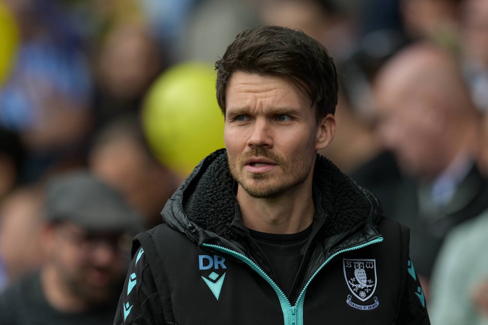 Danny Röhl (36) ist nach einer kurzzeitigen Rückkehr nun wieder doch kein Trainer von Sheffield Wednesday mehr.