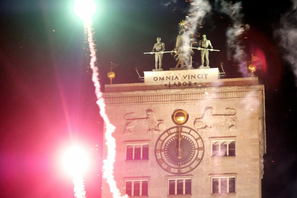 Der Countdown läuft - auch in diesem Jahr mit Silvesterböllern.