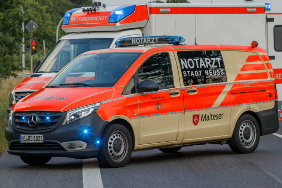 Der Fahrradfahrer musste notärztlich versorgt werden.