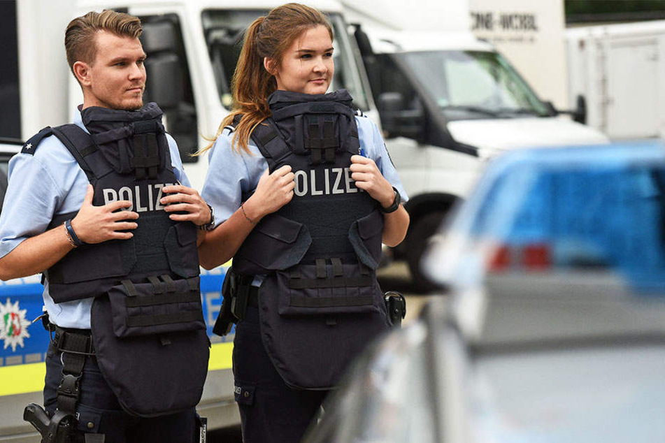 2016 wurde die Polizei in NRW bereits mit neuen High-Tech-Westen ausgerüstet.