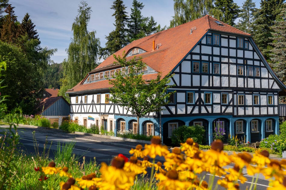 Sie sind die architektonischen Visitenkarten der Lausitz: Tourismus hält Umgebindehäuser am Leben