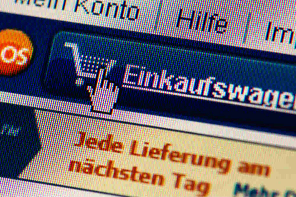 Er kaufte mit fremden Daten online ein: 26-Jähriger gesteht Computer-Betrug