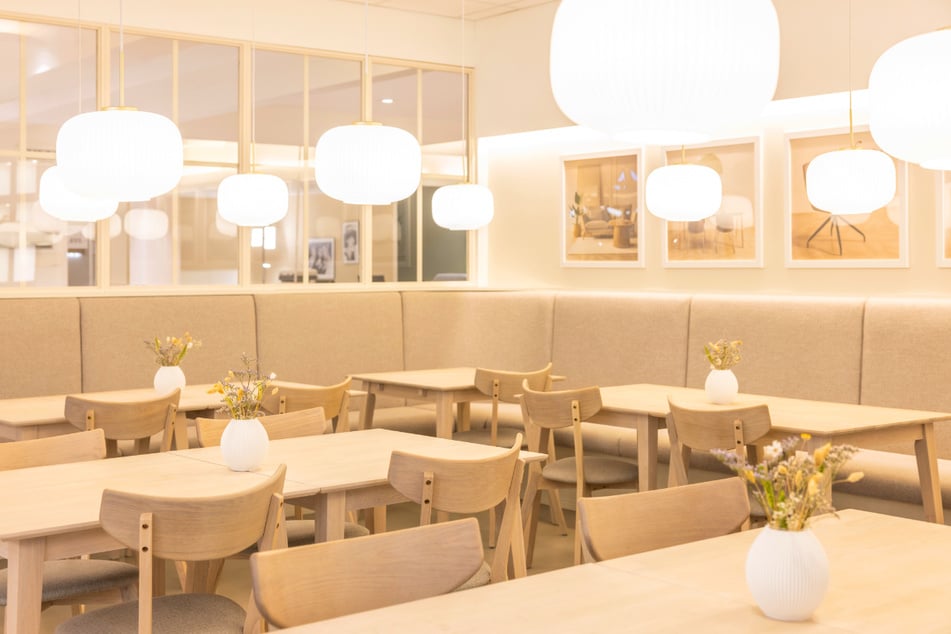 Kurze Auszeit nach dem Bummeln: Das Café faee hat tolle Angebote für den kleinen oder großen Hunger.