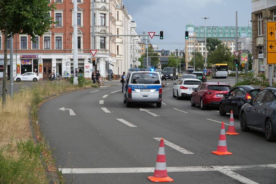 Die Ludwig-Erhard-Straße wurde gesperrt.