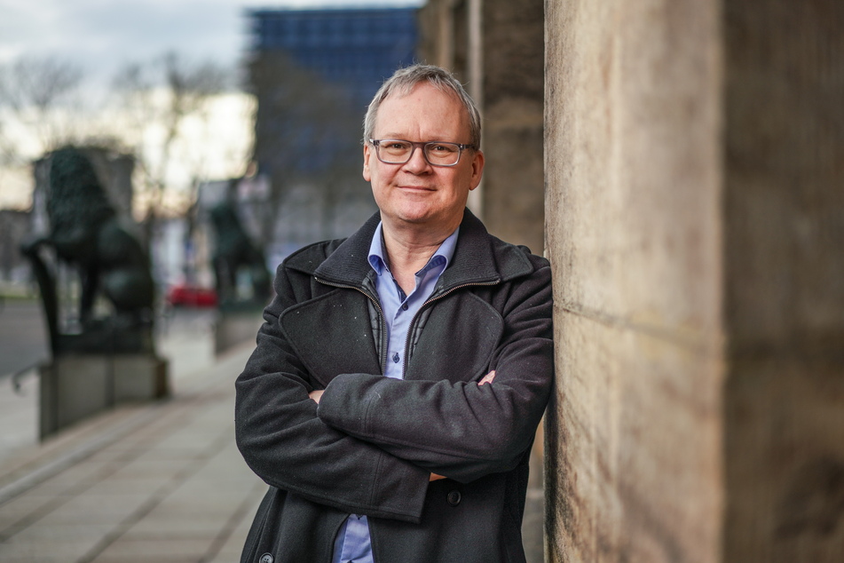 Opernball, 18er-Feten: Linken-Stadtrat Tilo Wirtz (55) kritisiert immer wieder die Partypolitik von OB Dirk Hilbert (52, FDP) und seiner Verwaltung.
