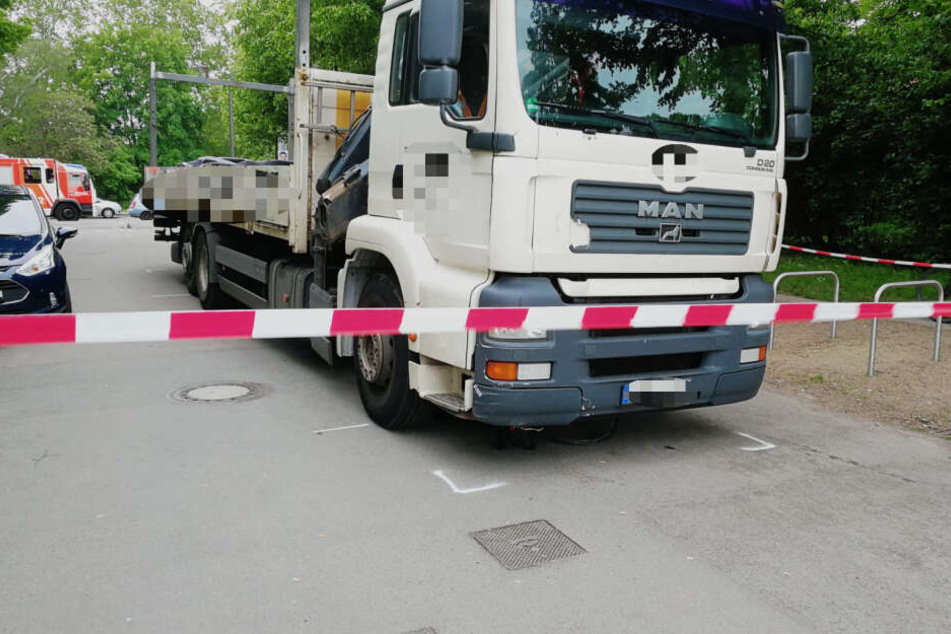 In der vergangenen Woche wurde eine Radfahrerin auf Höhe der Kleinmesse von einem Laster erfasst. Sie verstarb noch am Unfallort.