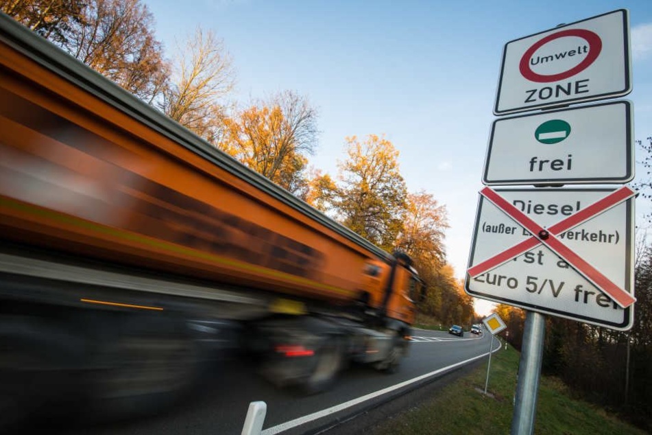 Die Autofahrer wollen weiterhin mit ihren Dieselfahrzeugen fahren. (Symbolbild)